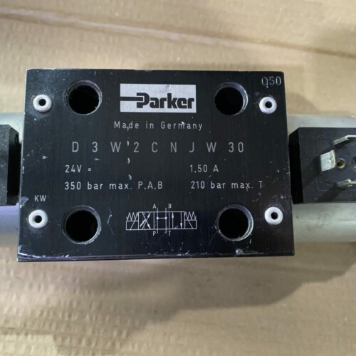 Parker Hydraulikventil D3W2CNJW30 gebraucht Nahansicht