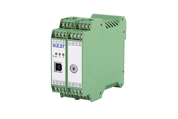 CSC-156-U-SSIC, Gleichlaufsystem mit Druckbegrenzungsregelung, SSI Schnittstelle und Profibus Interface für bis zu 4 Achsen